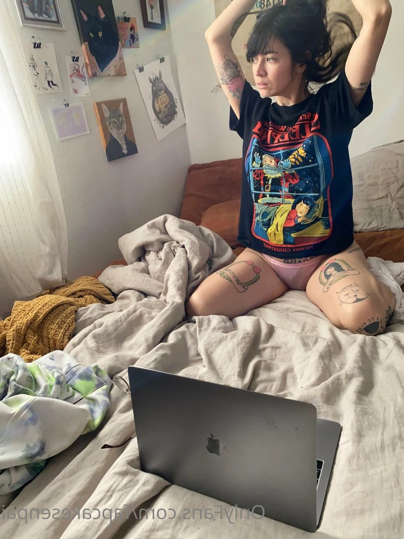 Fapcake Senpai [ fapcakesenpai ] Onlyfans leaked photo 5112686 on Hotleaks.tv