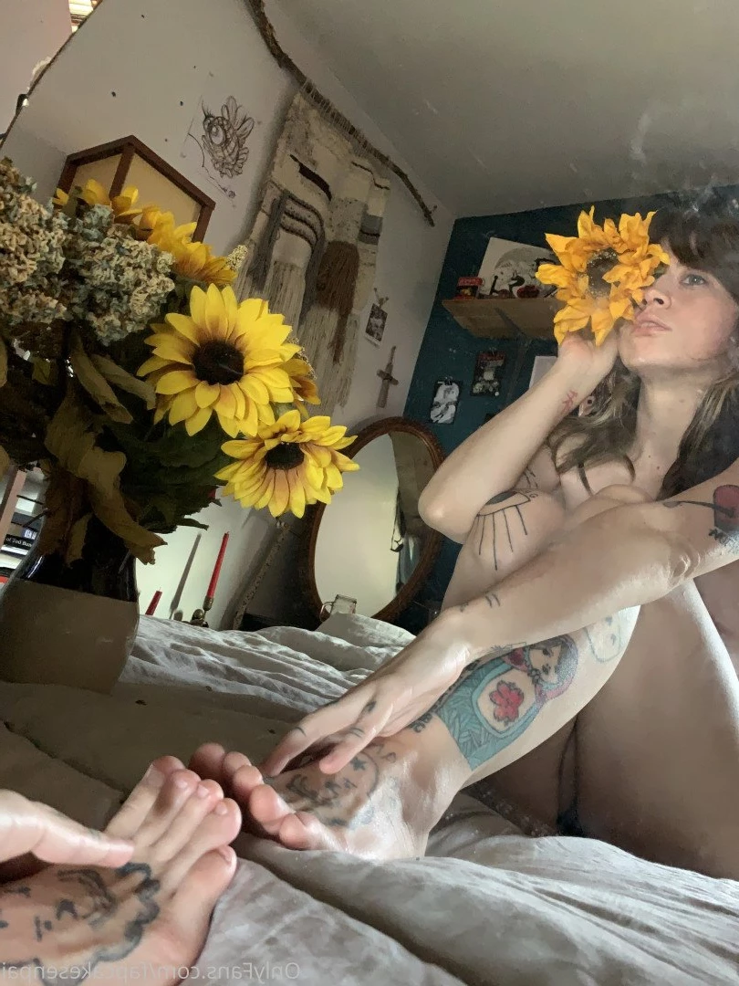 Fapcake Senpai [ fapcakesenpai ] Onlyfans leaked photo 5117905 on Hotleaks.tv