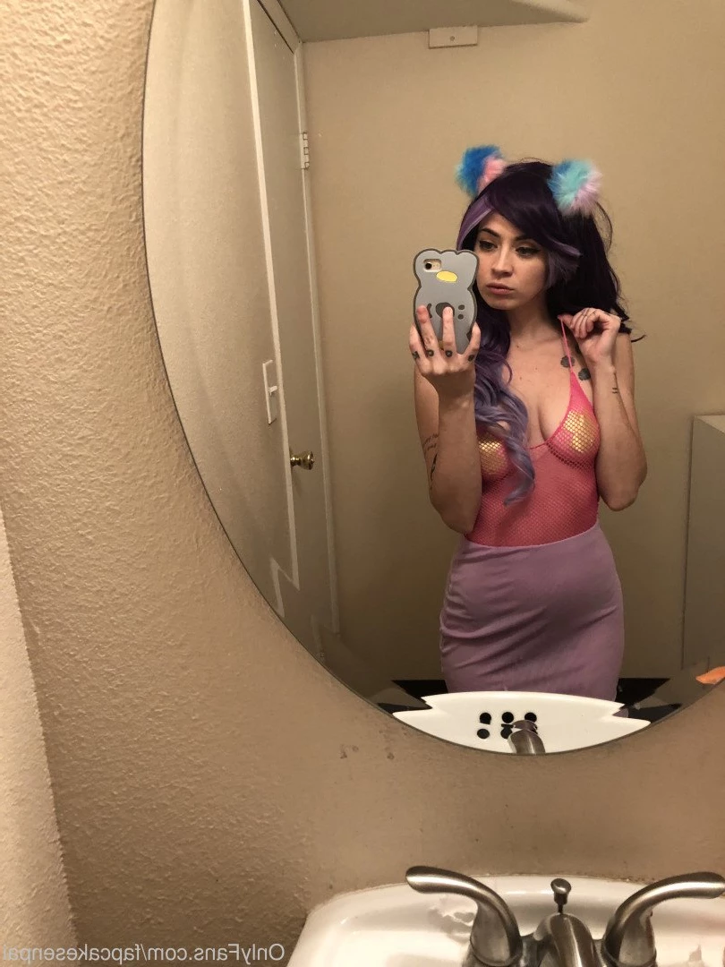 Fapcake Senpai [ fapcakesenpai ] Onlyfans leaked photo 5118373 on Hotleaks.tv