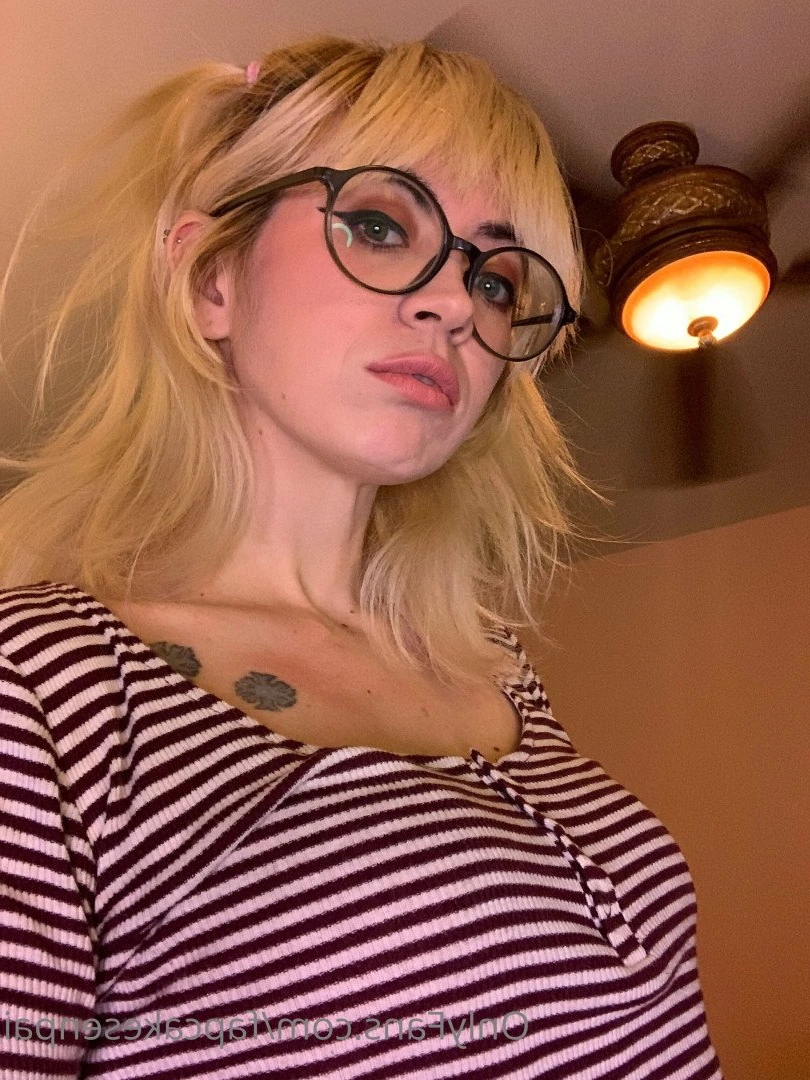 Fapcake Senpai [ fapcakesenpai ] Onlyfans leaked photo 5129009 on Hotleaks.tv