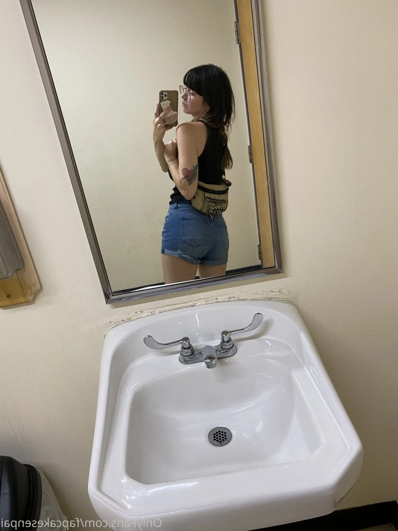 Fapcake Senpai [ fapcakesenpai ] Onlyfans leaked photo 5133195 on Hotleaks.tv