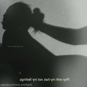 5747686