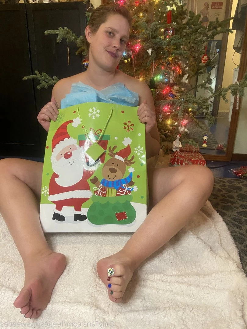 FeetiesMySweetiesVIP [ feetiesmysweeties ] Onlyfans leaked photo 5066577 on Hotleaks.tv