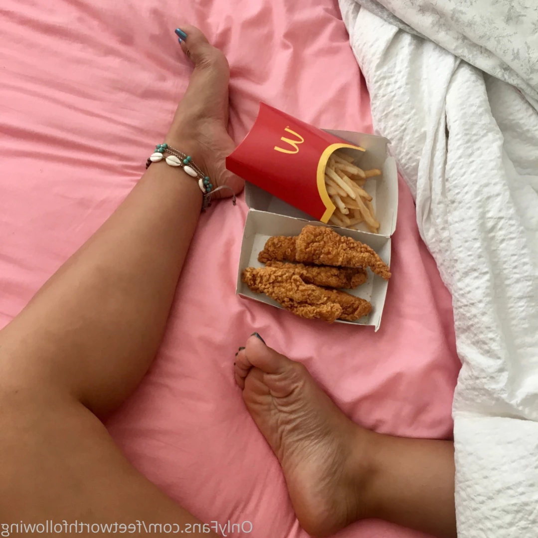 ⚜️Michelle⚜️ [ feetworthfollowing ] Onlyfans leaked photo 12922415 on Hotleaks.tv