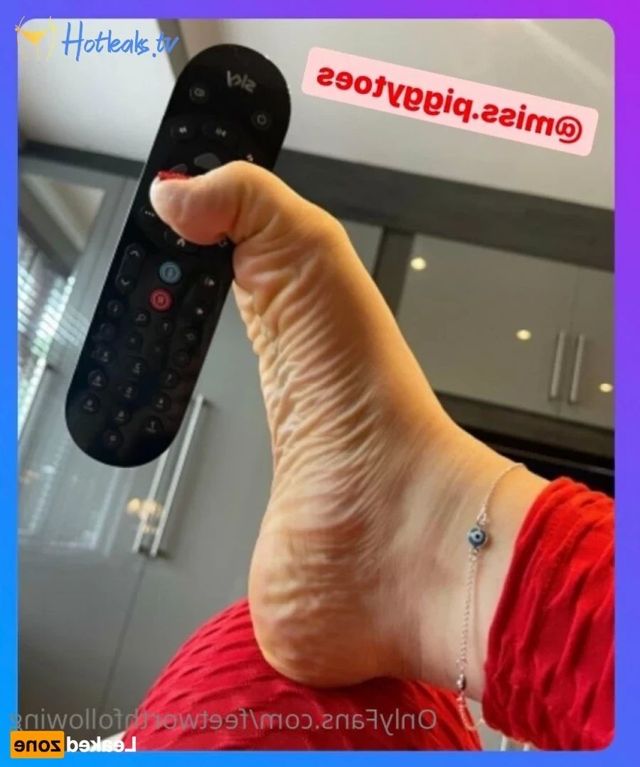 ⚜️Michelle⚜️ [ feetworthfollowing ] Onlyfans leaked photo 15904730 on Hotleaks.tv