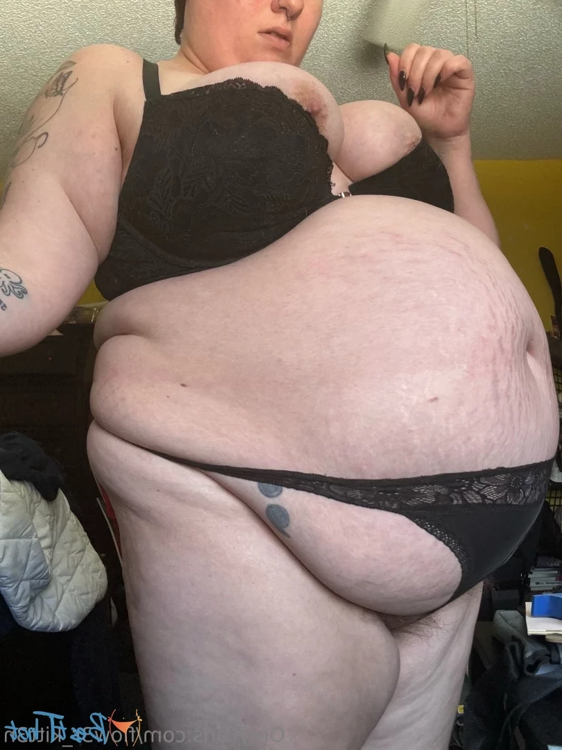 flow3r_kitt3n Onlyfans leaked photo 18546029 on Hotleaks.tv