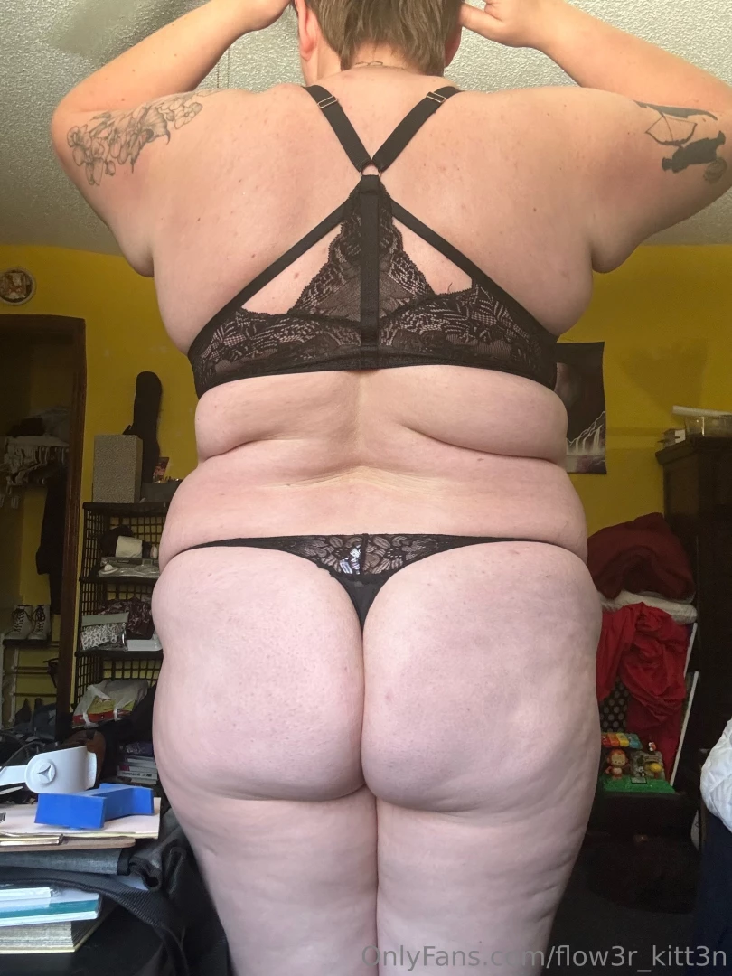 flow3r_kitt3n Onlyfans leaked photo 18546030 on Hotleaks.tv