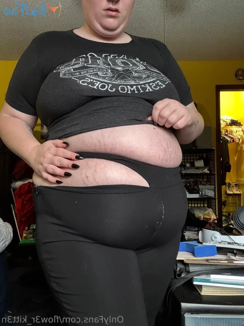 flow3r_kitt3n Onlyfans leaked photo 18546269 on Hotleaks.tv