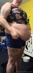 18560257