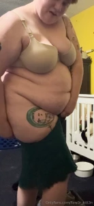 18560261
