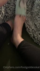 5043834