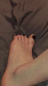 5045686