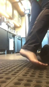 5045712