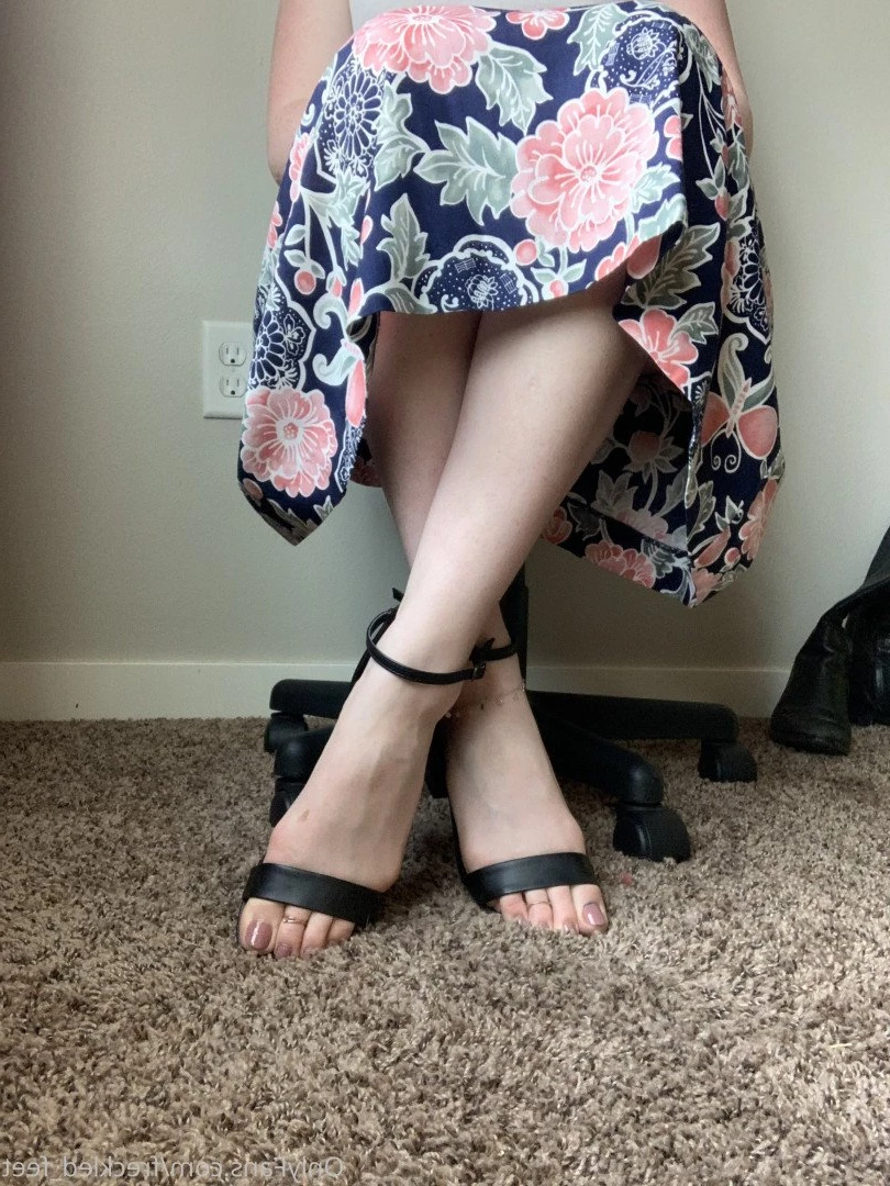 Freckled Feet [ freckled_feet ] Onlyfans leaked photo 5080399 on Hotleaks.tv