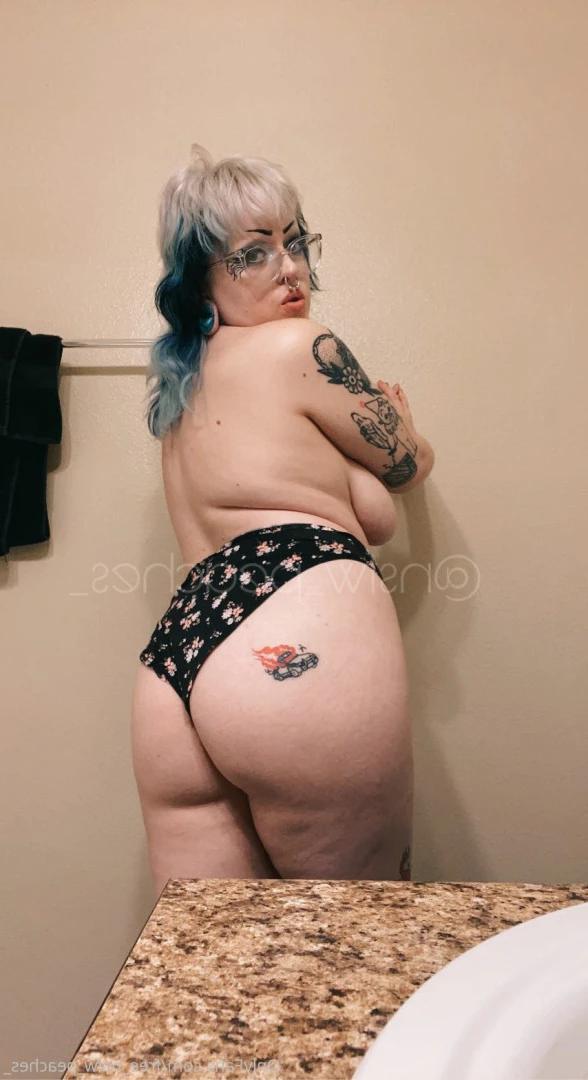 free_nsfw_peaches_ Onlyfans leaked photo 5572842 on Hotleaks.tv