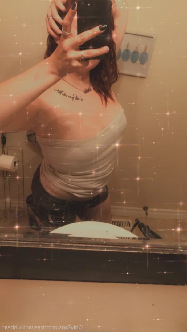 freevanilluhbean Onlyfans leaked photo 5571255 on Hotleaks.tv
