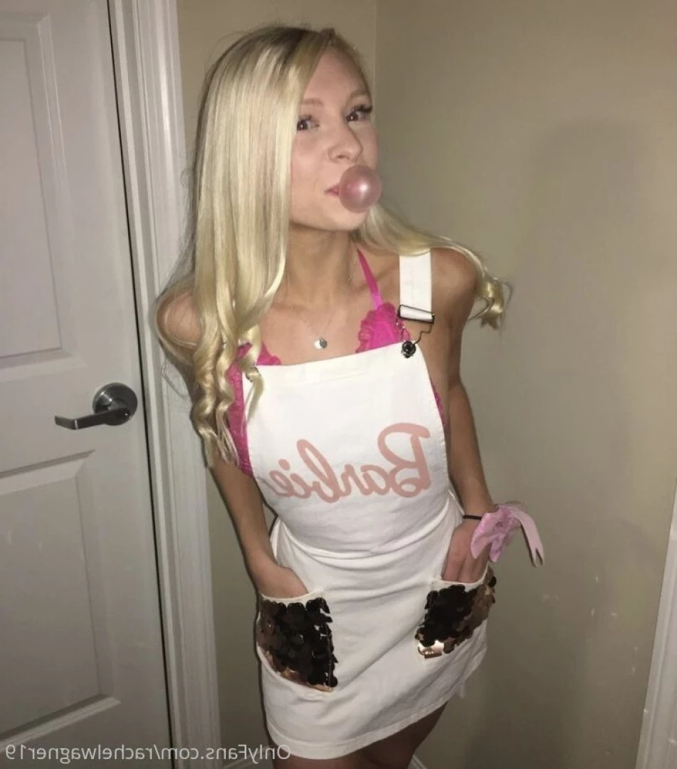 freshmanblondie18 Onlyfans leaked photo 6010933 on Hotleaks.tv