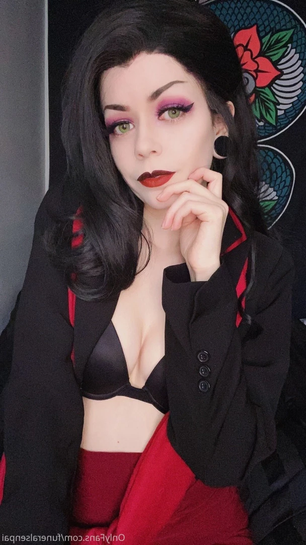 𝐄𝐕𝐄𝐋𝐘𝐍 𝐂𝐑𝐀𝐒𝐇. [ funeralsenpai ] Onlyfans leaked photo 5615979 on Hotleaks.tv