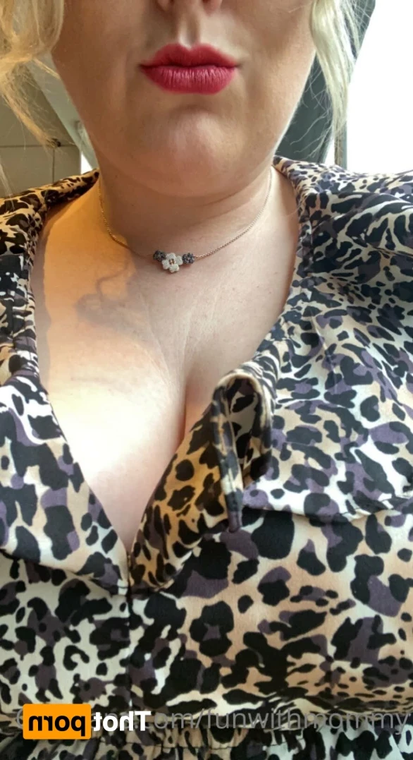 Filthy British Mommy😈 [ funwithmommy ] Onlyfans leaked photo 10878425 on Hotleaks.tv