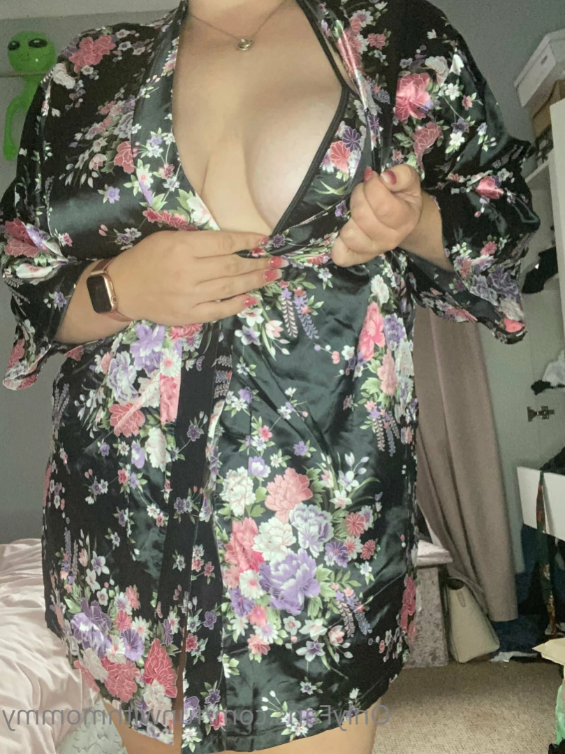 Filthy British Mommy😈 [ funwithmommy ] Onlyfans leaked photo 11415932 on Hotleaks.tv