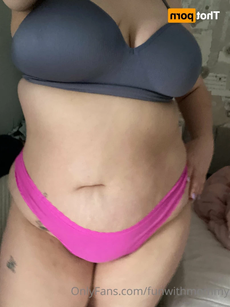 Filthy British Mommy😈 [ funwithmommy ] Onlyfans leaked photo 12286122 on Hotleaks.tv