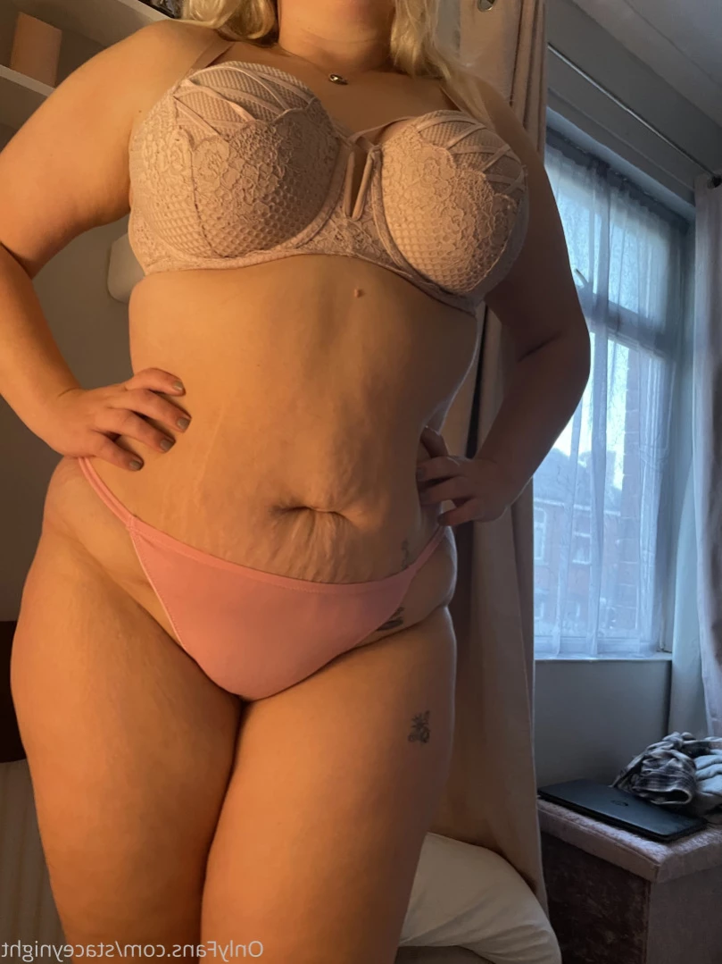 Filthy British Mommy😈 [ funwithmommy ] Onlyfans leaked photo 12608099 on Hotleaks.tv
