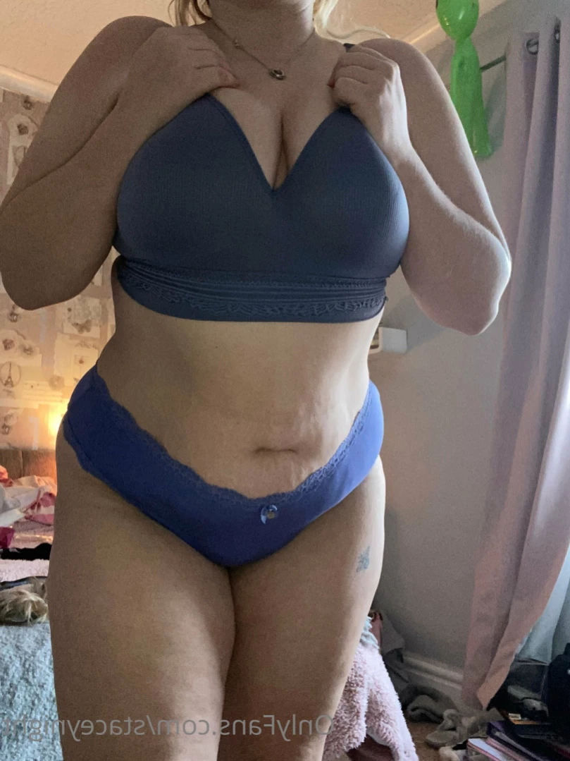 Filthy British Mommy😈 [ funwithmommy ] Onlyfans leaked photo 12877572 on Hotleaks.tv