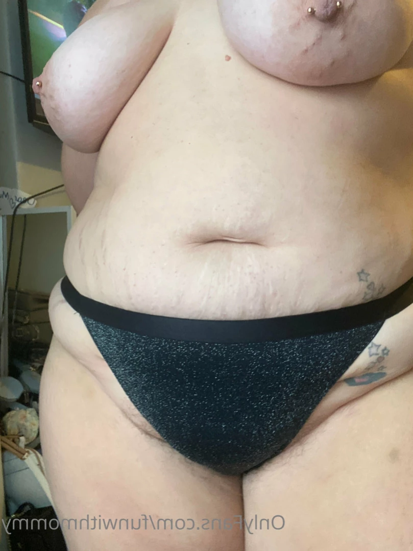 Filthy British Mommy😈 [ funwithmommy ] Onlyfans leaked photo 12890110 on Hotleaks.tv