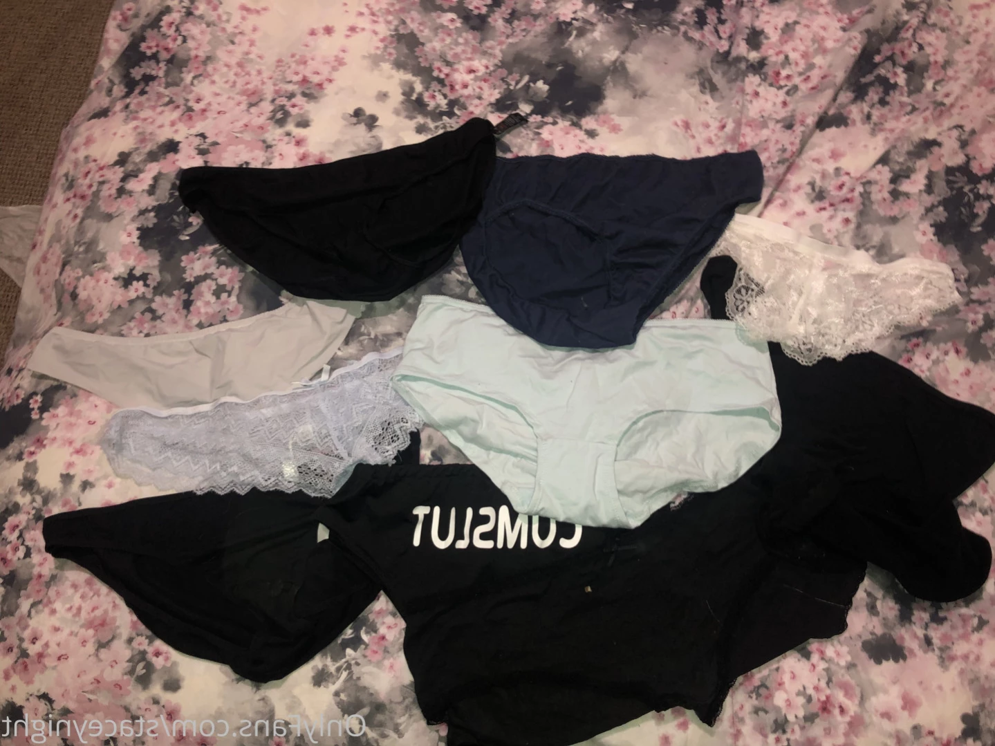 Filthy British Mommy😈 [ funwithmommy ] Onlyfans leaked photo 12892844 on Hotleaks.tv