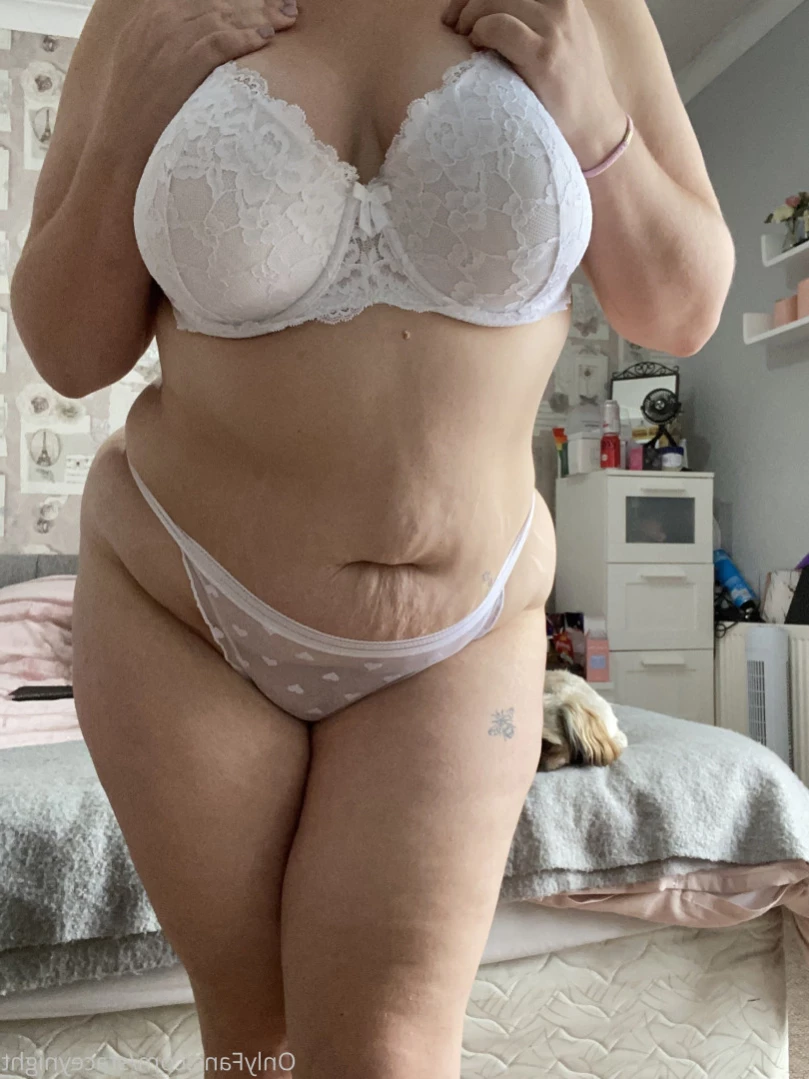 Filthy British Mommy😈 [ funwithmommy ] Onlyfans leaked photo 12893116 on Hotleaks.tv