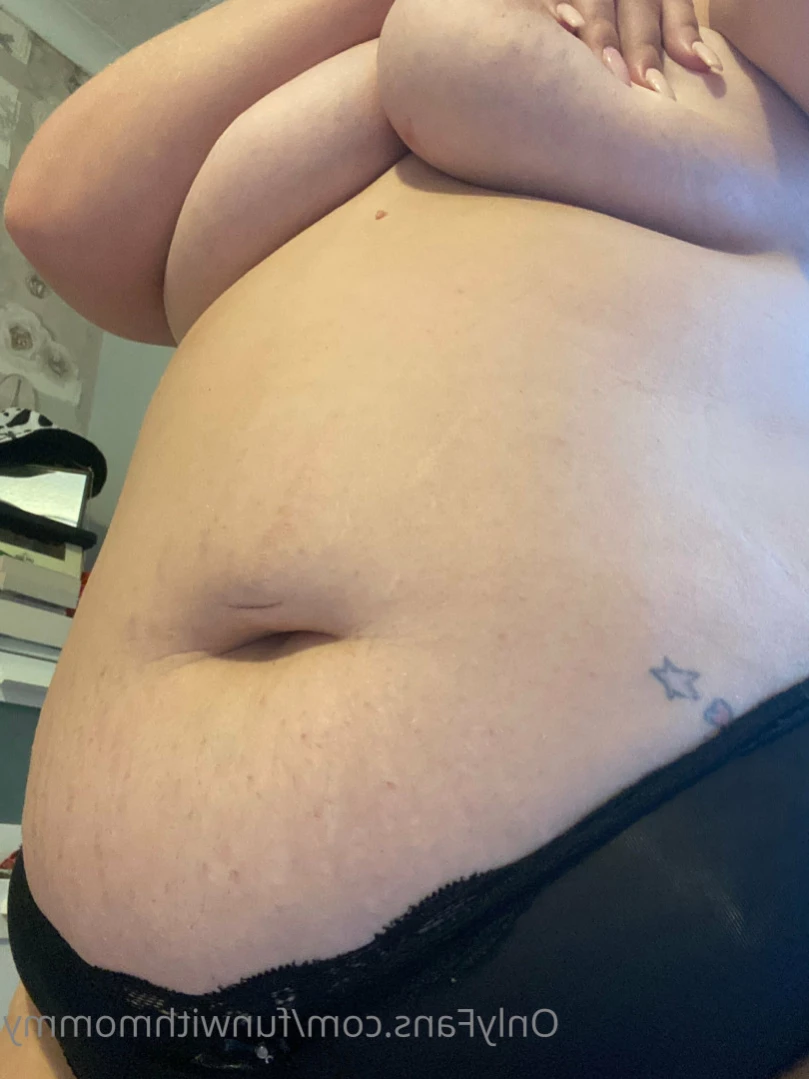 Filthy British Mommy😈 [ funwithmommy ] Onlyfans leaked photo 12912189 on Hotleaks.tv