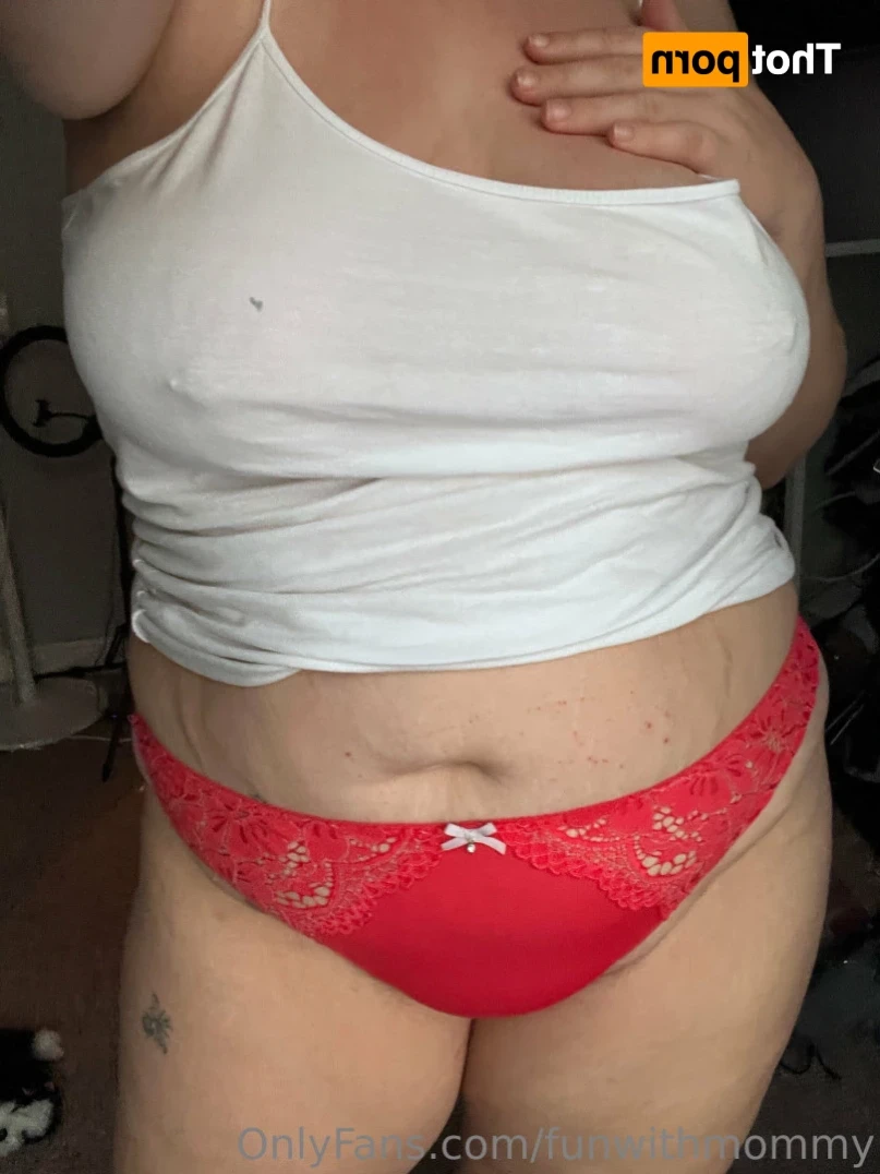 Filthy British Mommy😈 [ funwithmommy ] Onlyfans leaked photo 12912282 on Hotleaks.tv