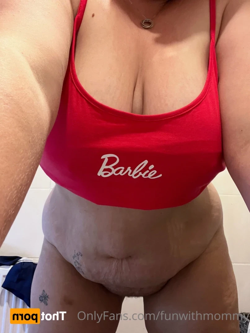Filthy British Mommy😈 [ funwithmommy ] Onlyfans leaked photo 14524867 on Hotleaks.tv