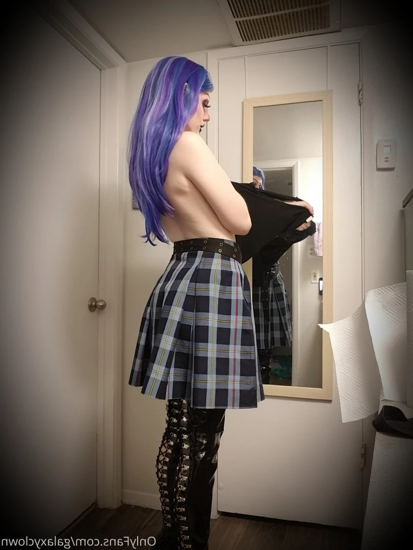 Galaxy Clown [ galaxyclown ] Onlyfans leaked photo 5776235 on Hotleaks.tv
