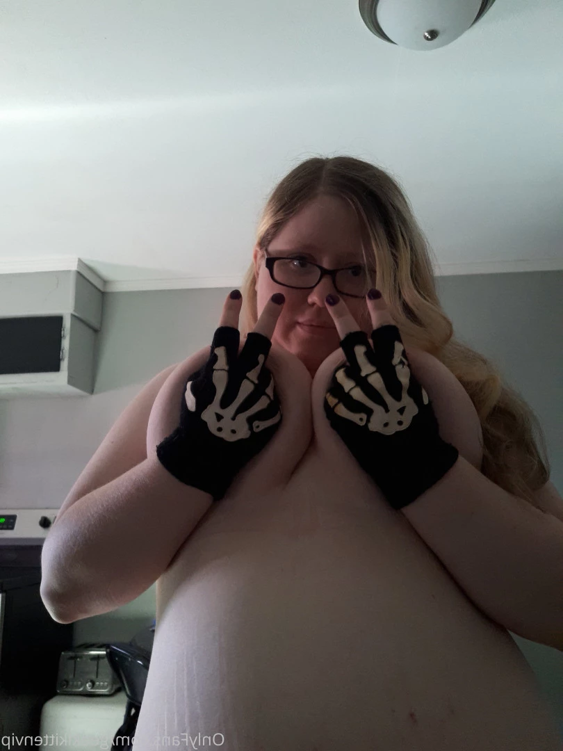 geekikittenvip Onlyfans leaked photo 5547419 on Hotleaks.tv