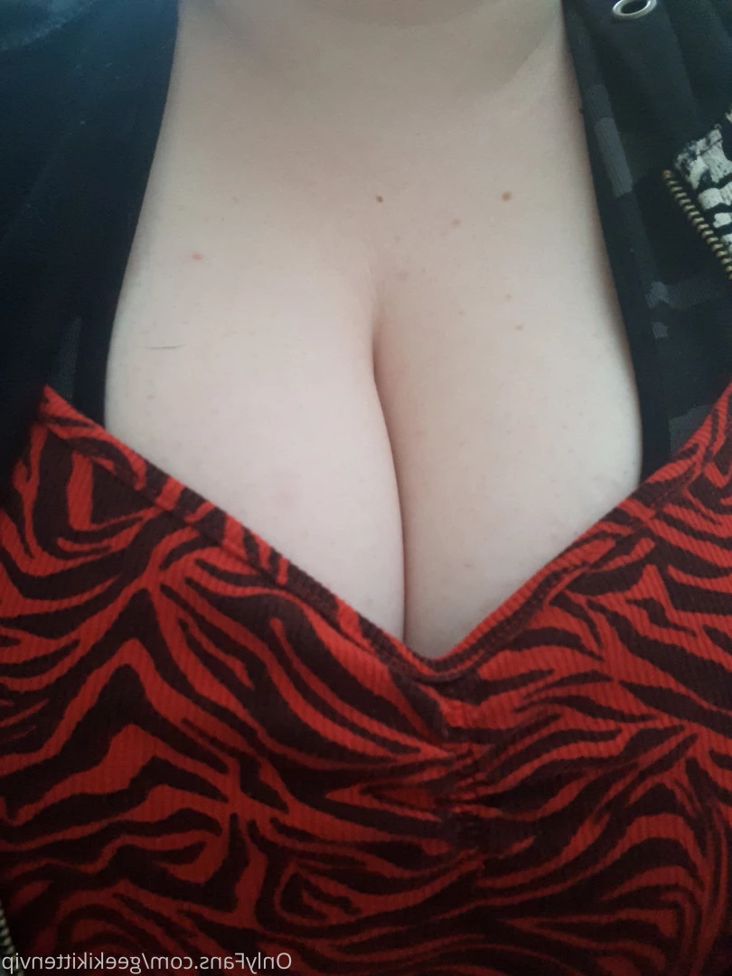 geekikittenvip Onlyfans leaked photo 5549179 on Hotleaks.tv