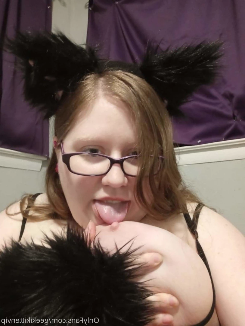 geekikittenvip Onlyfans leaked photo 5549962 on Hotleaks.tv