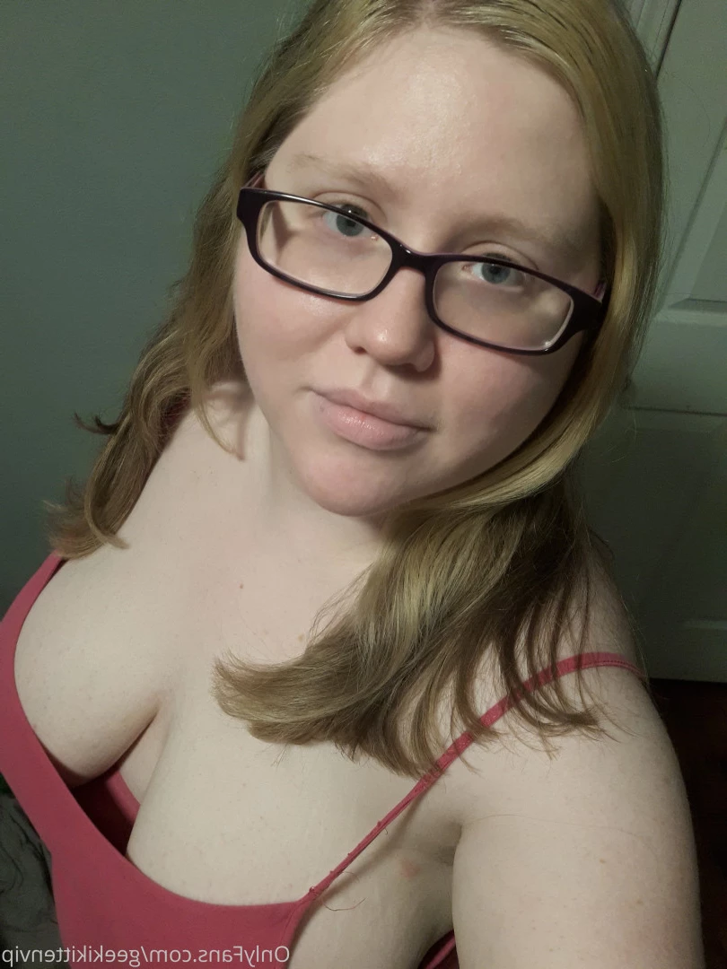 geekikittenvip Onlyfans leaked photo 5550111 on Hotleaks.tv