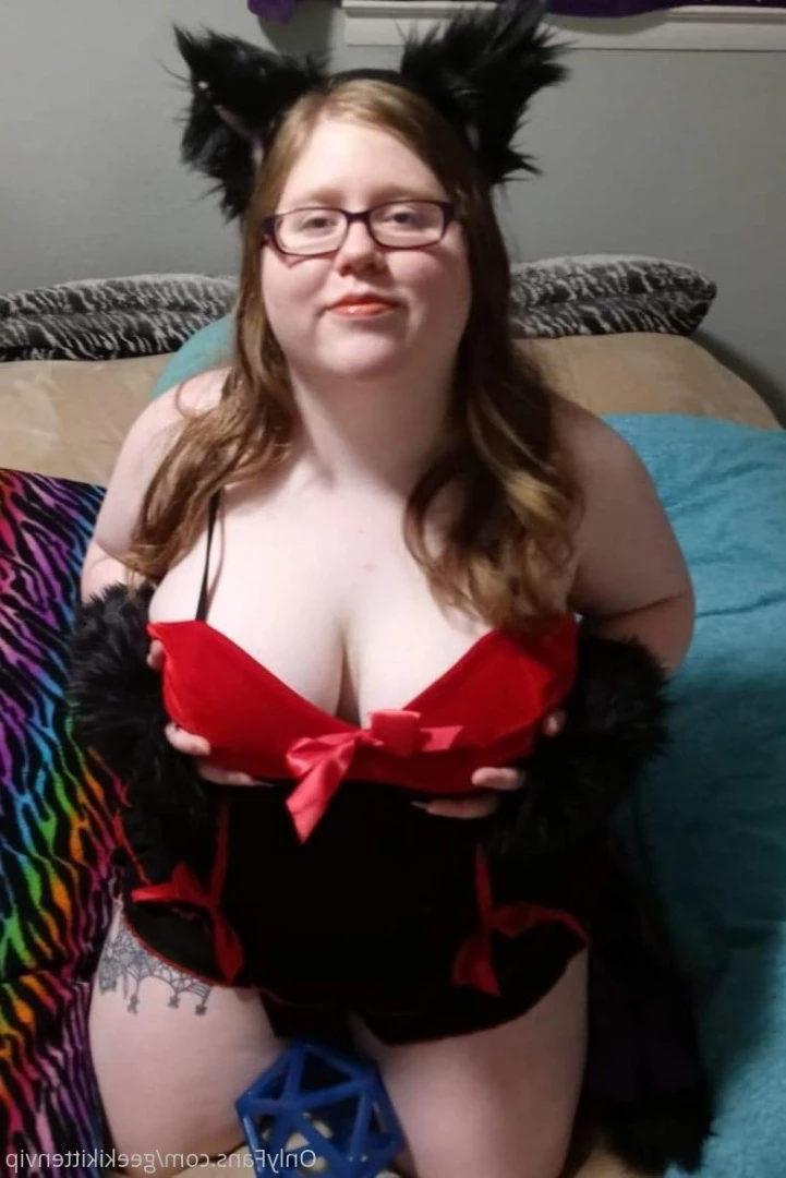 geekikittenvip Onlyfans leaked photo 5550544 on Hotleaks.tv