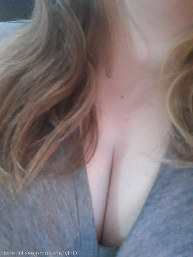 geekikittenvip Onlyfans leaked photo 5554404 on Hotleaks.tv
