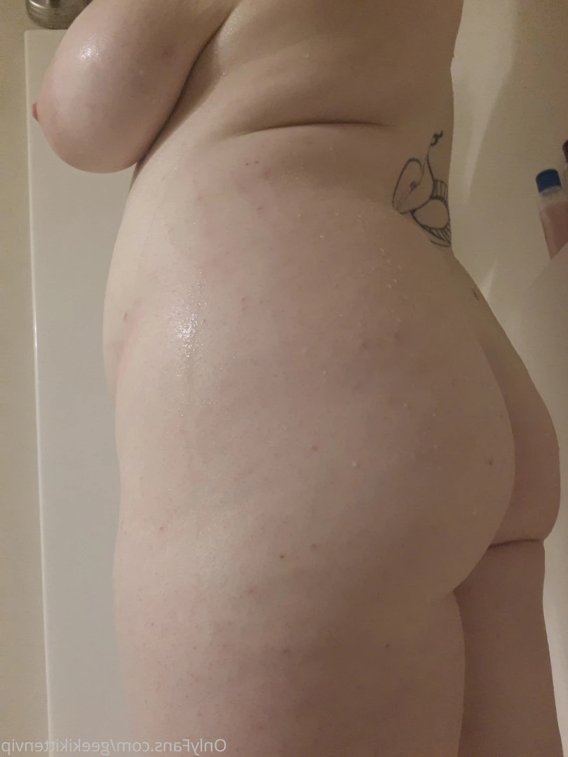 geekikittenvip Onlyfans leaked photo 5557183 on Hotleaks.tv