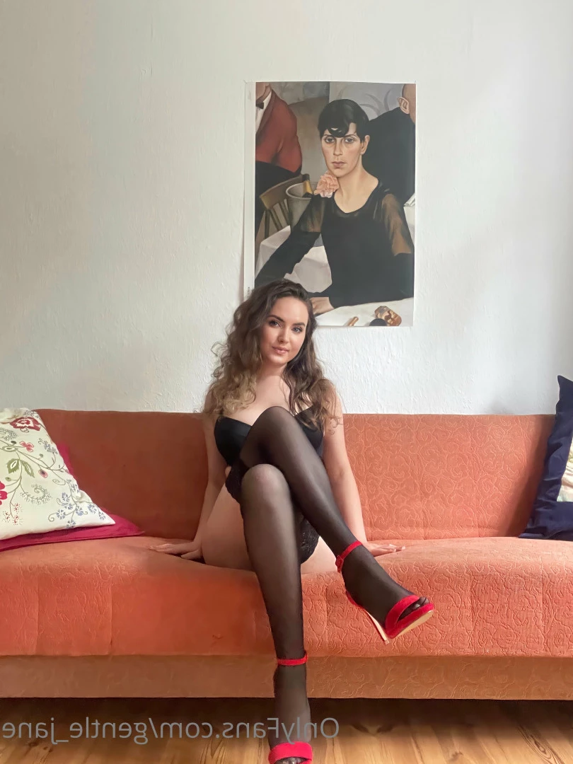 Jane 🎻💄🌹 [ gentle_jane ] Onlyfans leaked photo 5626487 on Hotleaks.tv
