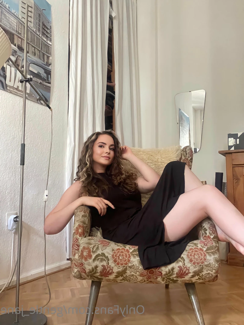 Jane 🎻💄🌹 [ gentle_jane ] Onlyfans leaked photo 5626559 on Hotleaks.tv