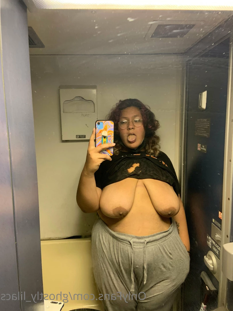 ur god. [ ghostly_lilacs ] Onlyfans leaked photo 5595988 on Hotleaks.tv