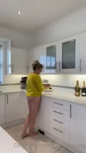 gillellisyoung Onlyfans leaked video 18274972 on Hotleaks.tv