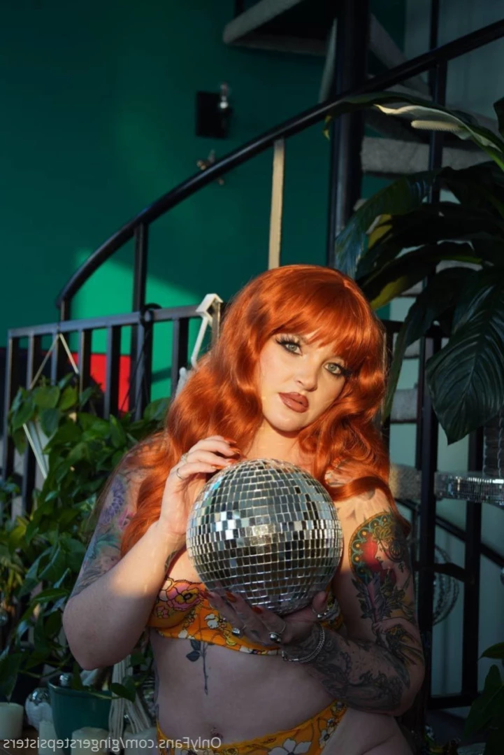 GINGER STEP SISTERS [ gingerstepsisters ] Onlyfans leaked photo 14715207 on Hotleaks.tv
