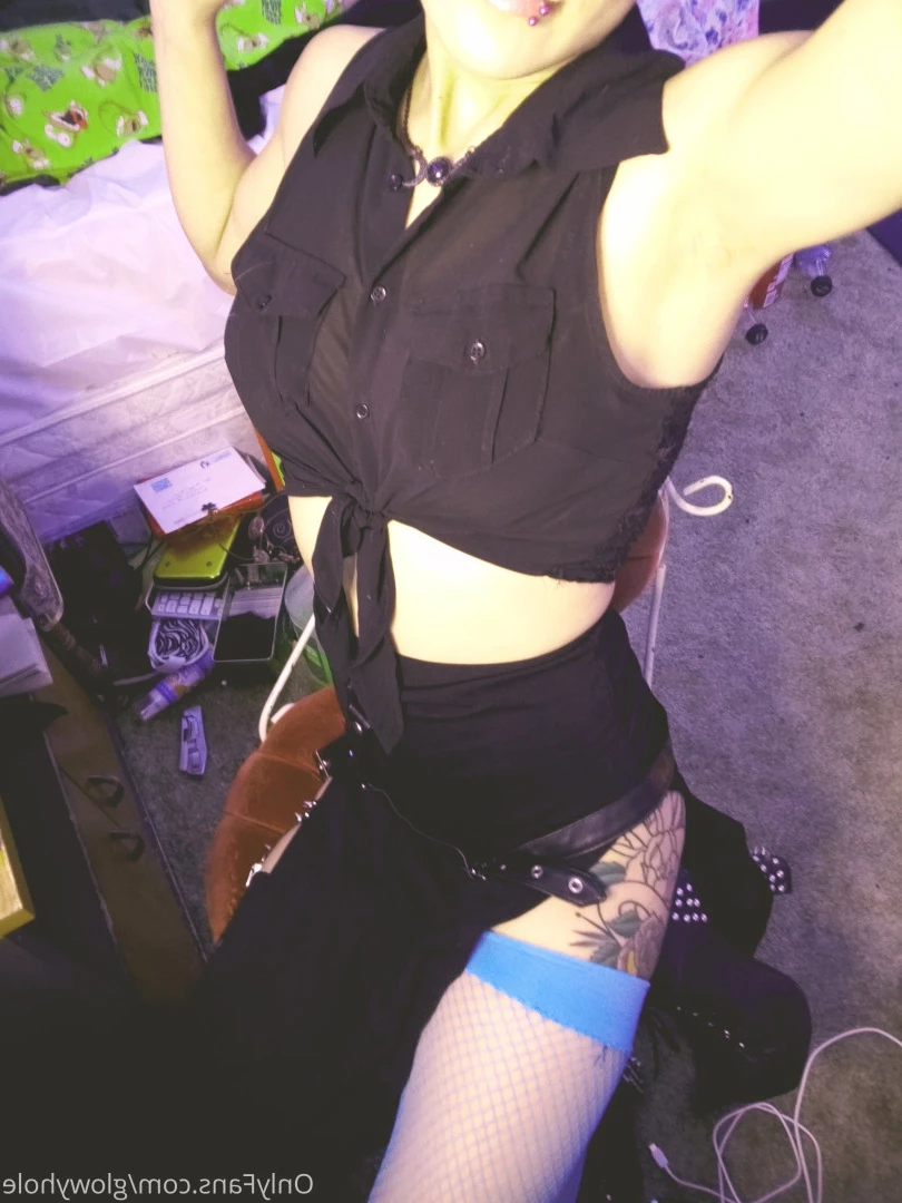 ✨Glowsticksss✨ [ glowyhole ] Onlyfans leaked photo 5612501 on Hotleaks.tv