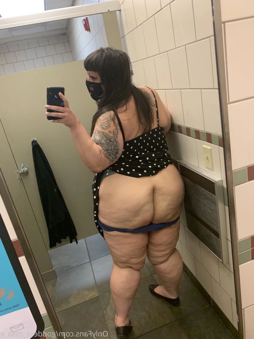 Goddess Rosa [ goddess_rosa_x ] Onlyfans leaked photo 5539037 on Hotleaks.tv