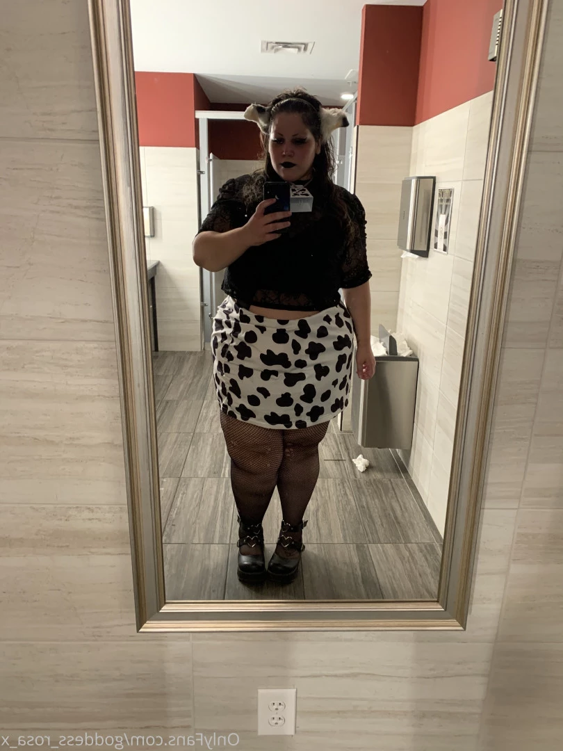Goddess Rosa [ goddess_rosa_x ] Onlyfans leaked photo 5544347 on Hotleaks.tv