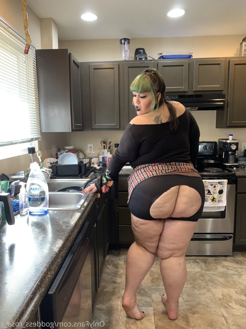 Goddess Rosa [ goddess_rosa_x ] Onlyfans leaked photo 5546410 on Hotleaks.tv